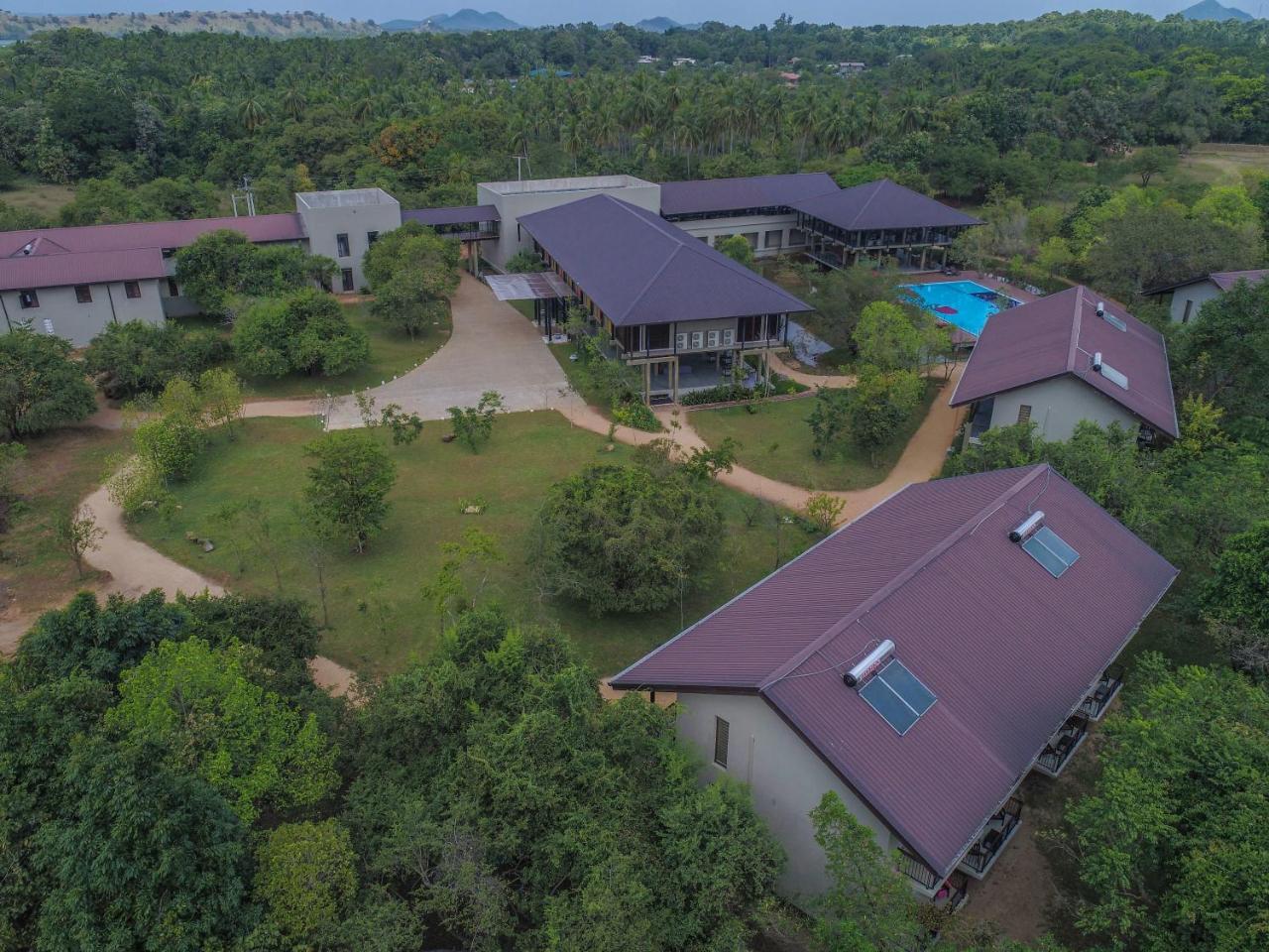 Tropical Life Resort And Spa Dambulla Dış mekan fotoğraf